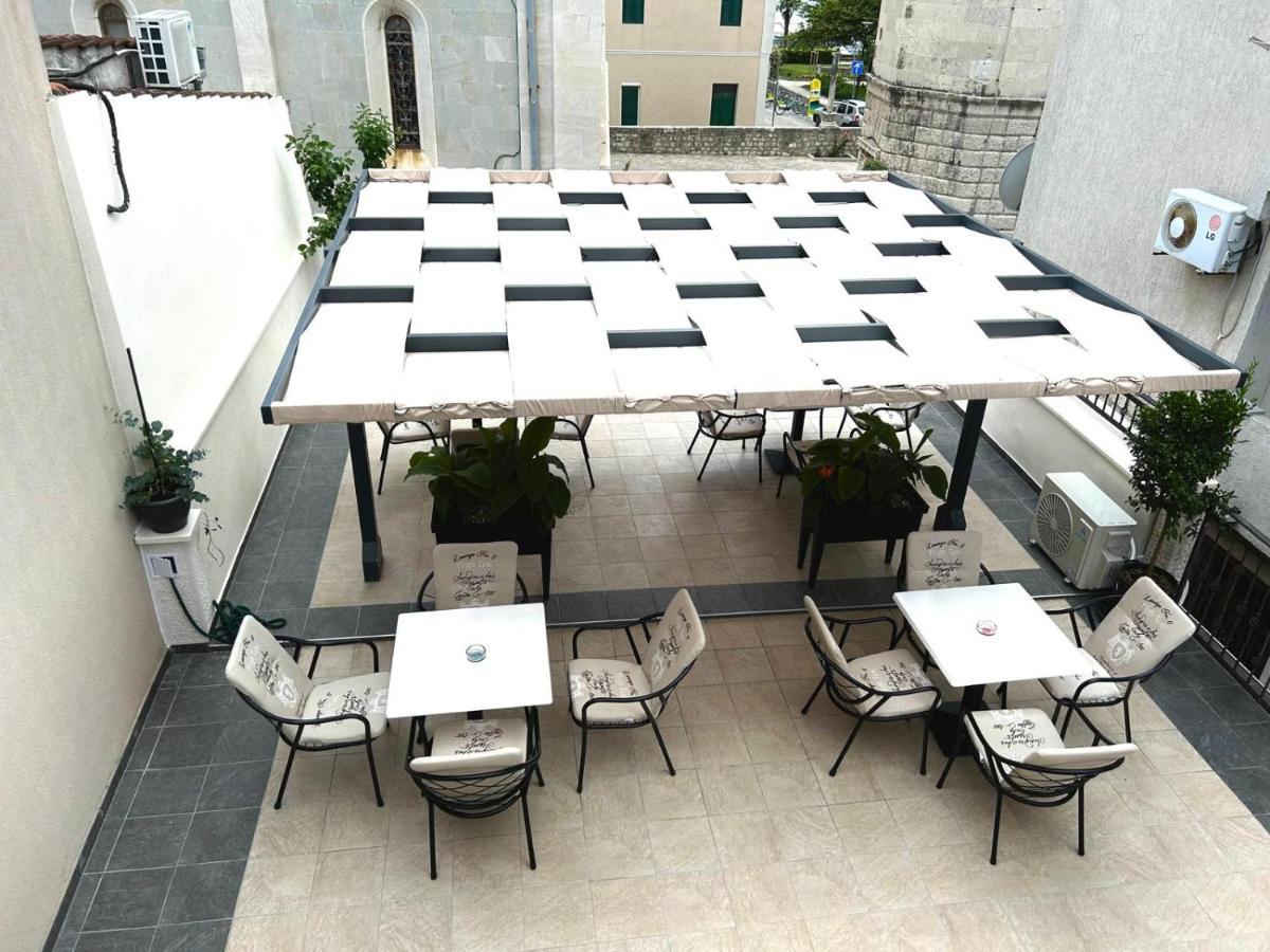 Apartments Villa Mira Kaštela المظهر الخارجي الصورة