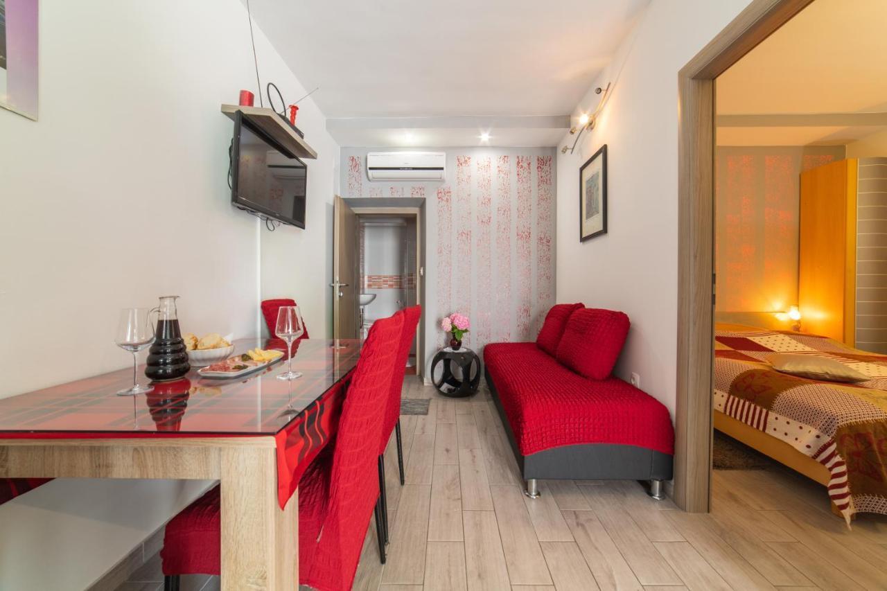 Apartments Villa Mira Kaštela المظهر الخارجي الصورة