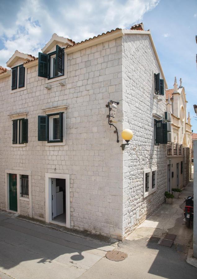 Apartments Villa Mira Kaštela المظهر الخارجي الصورة